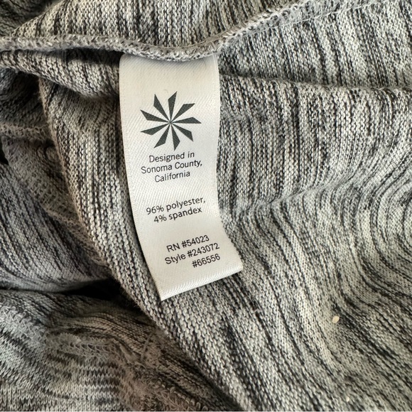 Athleta Women's Gray Long Sleeve Destiny Dress / Tunic - Picture 9 of 12